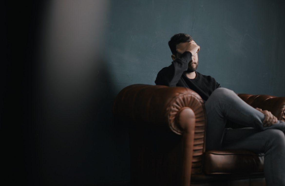 nik-shuliahin-BuNWp1bL0nc-unsplash bad debt