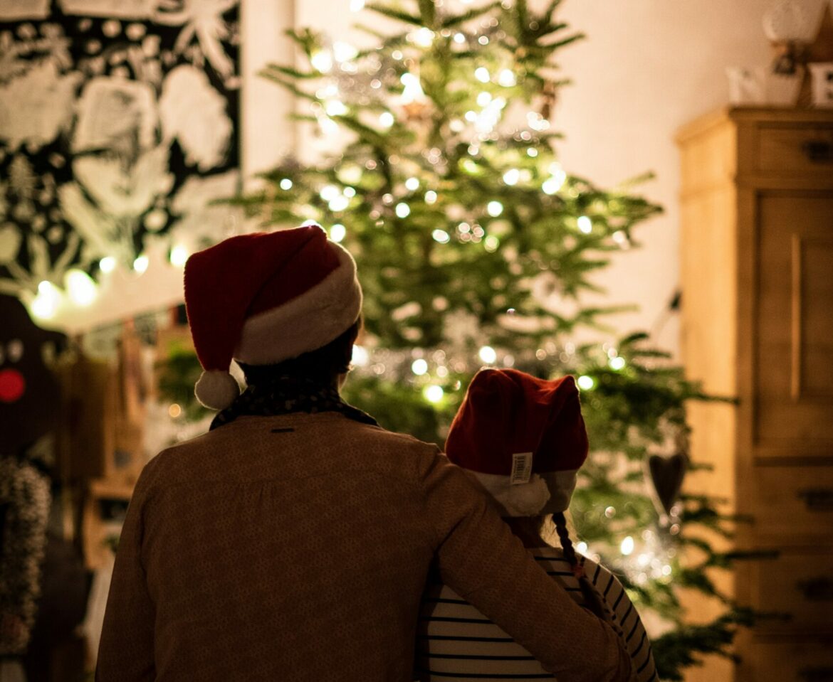 s-b-vonlanthen-IPubTLY7Ji0-unsplash Christmas burnout